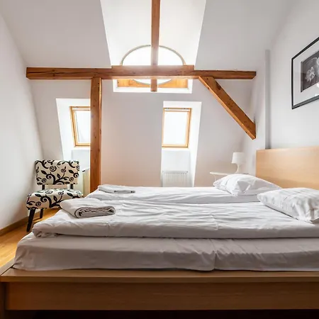 Victus Apartamenty, Royal Apartment